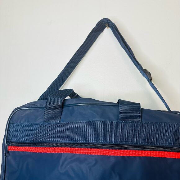 Vintage TWA GETAWAY Navy Blue Red Vinyl Carry On Travel Bag Shoulder Strap Bag - Picture 4 of 11